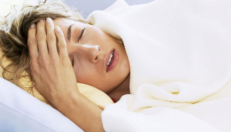 health benefits of berries,nutrients in berries,antioxidants in berries,fiber-rich berries,vitamins in berries,berries for digestive health,berries and immune support,berries and heart health,berries for weight management,hydration benefits of berries,polyphenols in berries,phytochemicals in berries,berries for cognitive function,low-calorie berries,berries and inflammation reduction,berries and blood pressure regulation,berries and bone health,berries and skin health,berries and cancer prevention,healthy berries for snacks