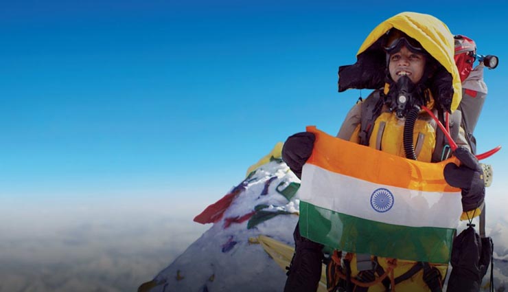 real story movie in 2017,the ghazi attack,raees,toilet ek prem katha,daddy,haseena parkar,poorna,bollywood