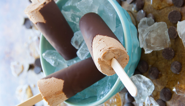 chocolate dipped coconut peanut butter popsicles,chocolate dip,Peanut butter,healthy living,Health tips