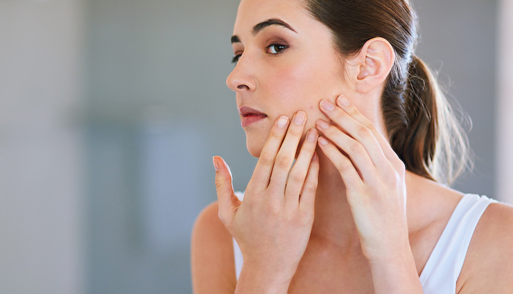 6 Natural Home Remedies To Clean Clogged Pores