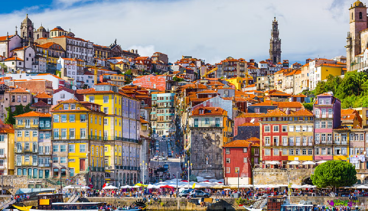 portugal,visit portugal,must-visit places,portuguese culture,portuguese cuisine,lisbon,porto,sintra,algarve,douro valley,Évora,coimbra,azores,tourism in portugal,european travel,cultural heritage,historical landmarks,coastal beauty,natural landscapes,unesco world heritage sites,european destinations,travel experiences,exploration,adventure,sightseeing,landmarks,vacation spots,coastal attractions,scenic beauty,cultural diversity,architecture,local traditions,gastronomy,wine tourism,vineyards,outdoor activities,nature walks,hiking trails,island hopping,sustainable tourism