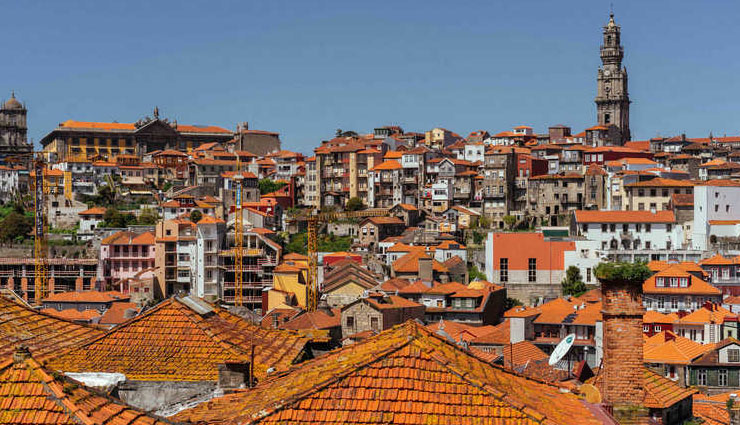 porto,things to do in porto,places to visit in porto,europe,livraria lello,wine cellar,azulejo art,douro river