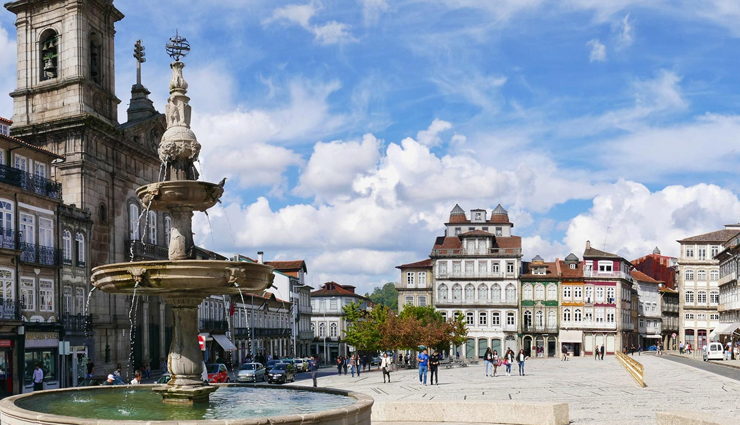 tourist attractions in portugal,portugal,places to visit in portugal,lisbon,guimaraes,douro valley,lagos,sintra,evora,porto