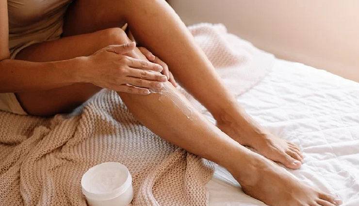8 Natural Things To Apply on Your Skin After Waxing