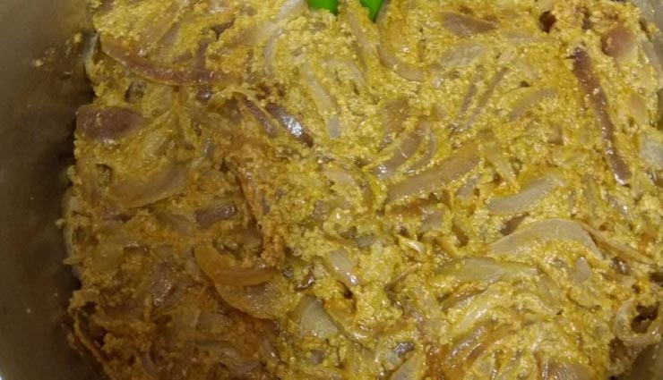 बंगाल की फेमस डिश है 'पोस्तो प्याज', बनाए घर पर बड़ी आसानी से #Recipe posto pyaj recipe,recipe,pyaj recipe,bangali recipe,special recipe