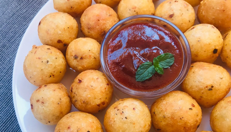 healthy and delicious potato and suji snack,food,easy recipe