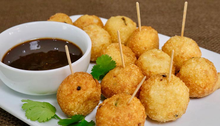 वीकेंड स्पेशल में ट्राई करें बच्चों के पसंदीदा स्नैक्स 'पोटैटो चीज़ नगेट्स' #Recipe