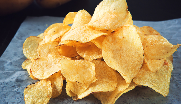 acne,food that cause acne,acne causing food,acne causing food,skin acne,hormonal imbalance,stress,beauty,beauty tips