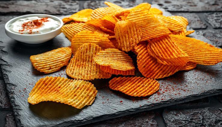 महिलाओं में बढ़ता जा रहा स्तन कैंसर का खतरा, सावधानी से करें इन 8 चीजों का सेवन Health tips,health tips in hindi,breast cancer,healthy habit