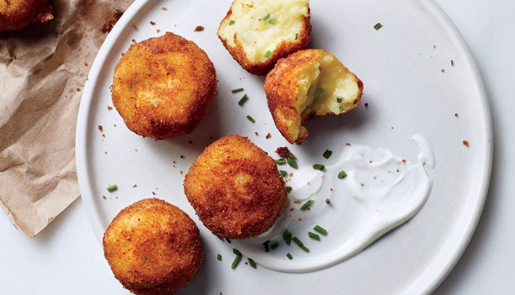 potato croquettes,snacks recipe,evening snacks recipe,recipe