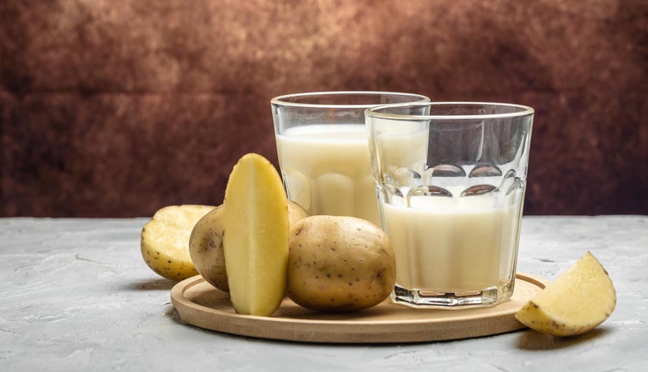 10 Amazing Benefits of Potato Juice for Skin and Hair