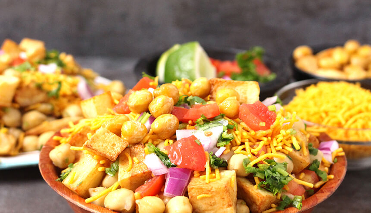 potato peas chaat style salad,salad recipes,potato salad recipes,hunger struck,food,salad chaats recipe