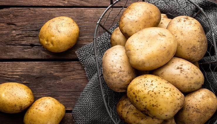 dry skin,lifeless skin,dry skin treatment,home remedies to treat dry skin,skin care tips,skin beauty,beauty tips,skin treatment