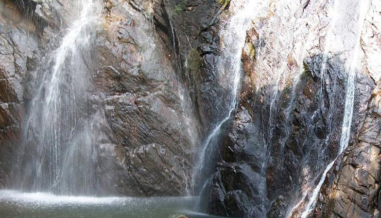 waterfalls in odisha,best waterfalls in odisha,scenic waterfalls in odisha,tourist attractions in odisha,famous waterfalls in odisha,natural wonders of odisha,trekking to waterfalls in odisha,photography at waterfalls in odisha,adventure tourism in odisha,spectacular waterfalls in eastern india