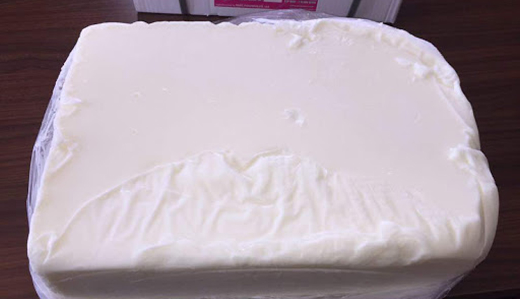 cracked heels,treat cracked heels,home remedies to treat cracked heels,heels beauty,cracked heels treatment,10 home remedies for  cracked heels,beauty,beauty tips