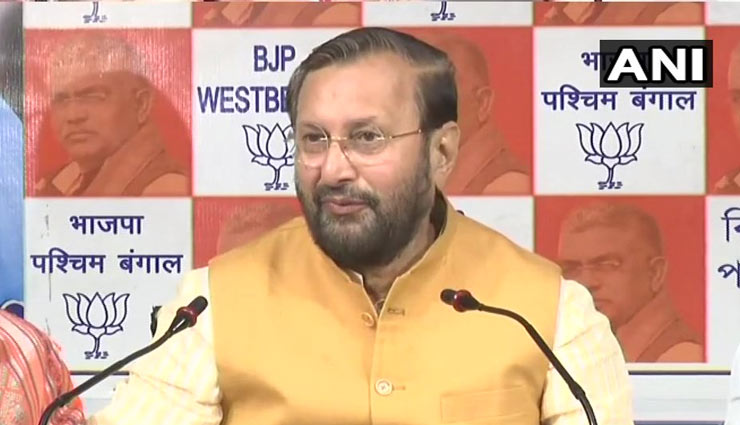 CBI विवाद: लाल डायरी और पेन ड्राइव में छिपा है राज, भाजपा बोली- राजदार को बचाने के लिए धरने पर बैठीं ममता बनर्जी