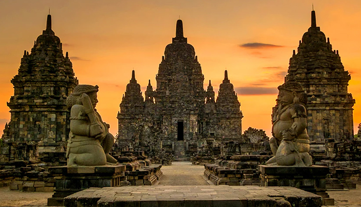 shiv temples outside india,sawan pilgrimage destinations,visit six shiv temples during sawan,sacred temples for sawan pilgrimage,sawan yatra: six shiv temples abroad,international shiv temples for sawan visit