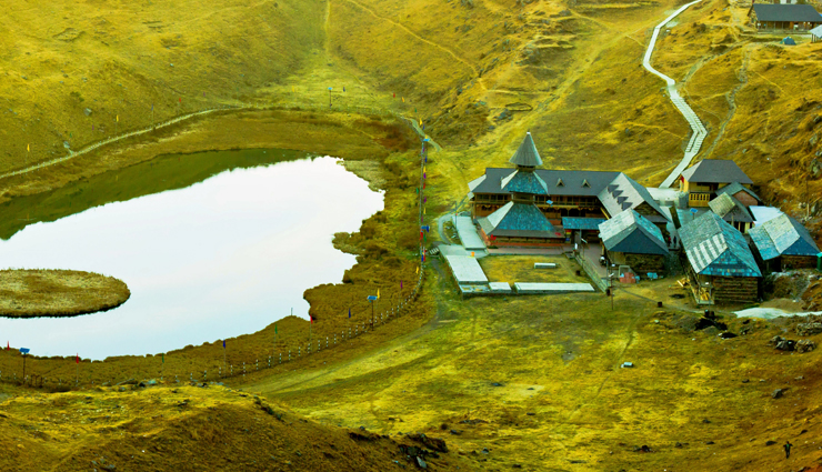 himachal pradesh lakes,scenic lakes in himachal,best lakes for boating himachal,high-altitude lakes himachal,himachal pradesh natural beauty,lakeside retreats himachal,himachal tourist attractions,pristine lakes in the himalayas,offbeat lakes himachal,hidden gems himachal pradesh