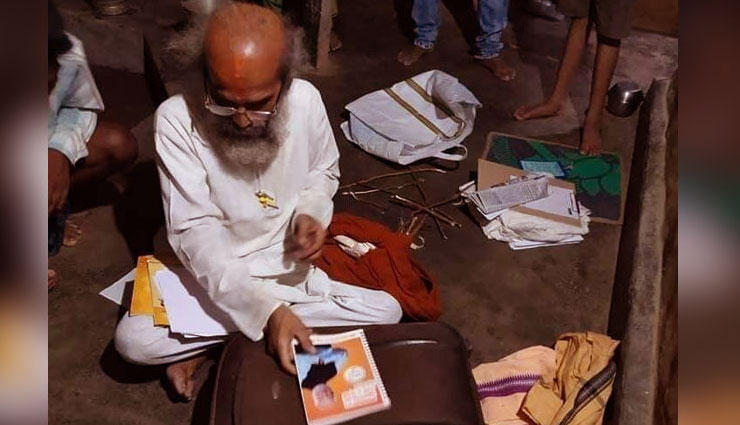 pratap chandra sarangi,pratap sarangi,amit shah,amit shah clapping,odisha,balasore,pm modi,modi government,news,news in hindi