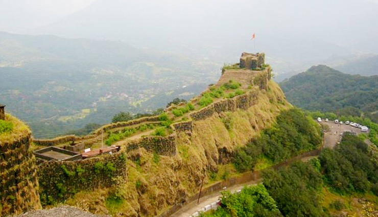 mahabaleshwar tourist attractions,best places to visit in mahabaleshwar,pratapgad fort mahabaleshwar,mapro garden mahabaleshwar,elephants head point,venna lake boating,tapola mini kashmir,wilson point sunrise sunset,mahabaleshwar travel guide,hill stations in maharashtra