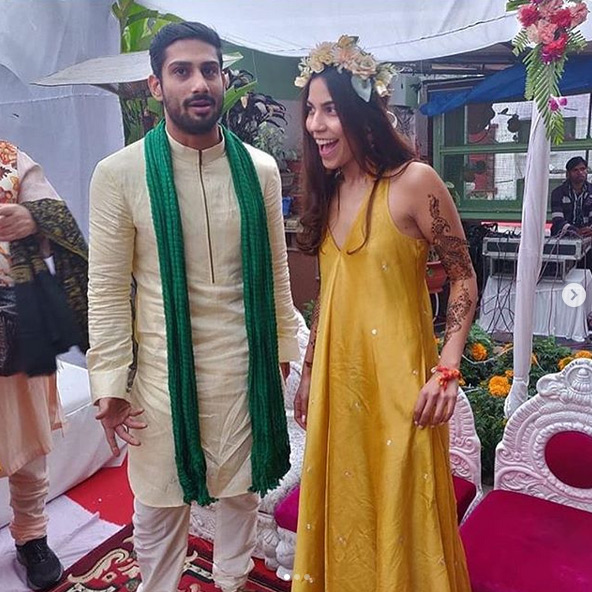 prateik babbar gets hitched,sanya sagar,entertainment news,prateik babbar wedding pics