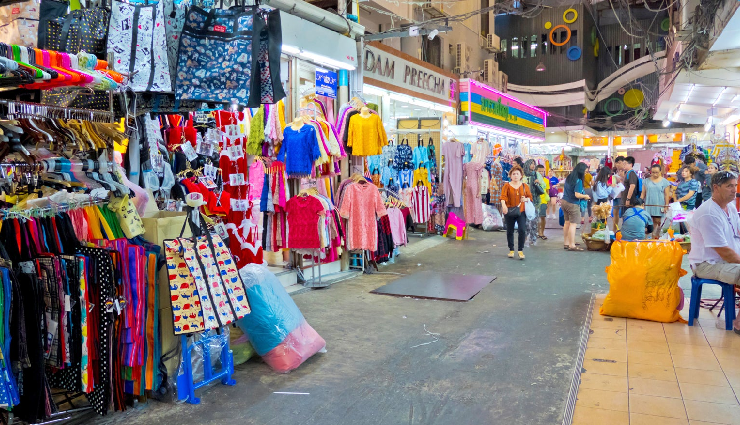 thailand shopping hotspots,best places to shop in thailand,thai shopping experiences,unique markets in thailand,top shopping streets in thailand,boutique shopping in thailand,trendy malls in thailand,traditional markets in thailand,night markets in thailand,souvenir shopping in thailand,bangkok shopping districts,luxury shopping in thailand,affordable shopping in thailand,street markets in thailand,thailand shopping guide