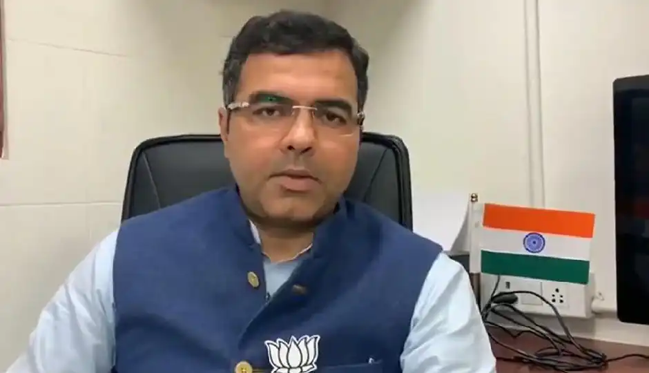 दिल्ली में IFC चार्ज नहीं चुकाने वालों पर सख्ती की तैयारी, जल बोर्ड ने MCD से मांगे 5 साल के बिल्डिंग, 2000 करोड़ के नुकसान का अनुमान