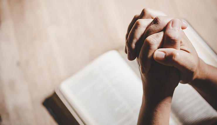 6 Amazing Benefits of Prayer on Your Health