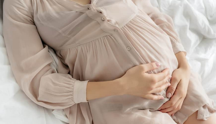 गभार्वस्था में पूरी नहीं होती नींद, इन तरीकों से करें पूरी pregnancy sleep tips,how to sleep better during pregnancy,tips for completing sleep while pregnant,sleeping well during pregnancy,pregnancy insomnia solutions,improving sleep quality during pregnancy,sleep positions for pregnant women,creating a comfortable sleep environment during pregnancy,coping with sleep disturbances during pregnancy,ensuring restful sleep during pregnancy