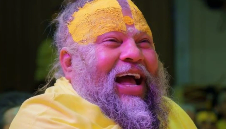 प्रसाद बनाते समय बाल या मक्खी गिरने पर क्या करें? प्रेमानंद महाराज से जानें क्या है नियम