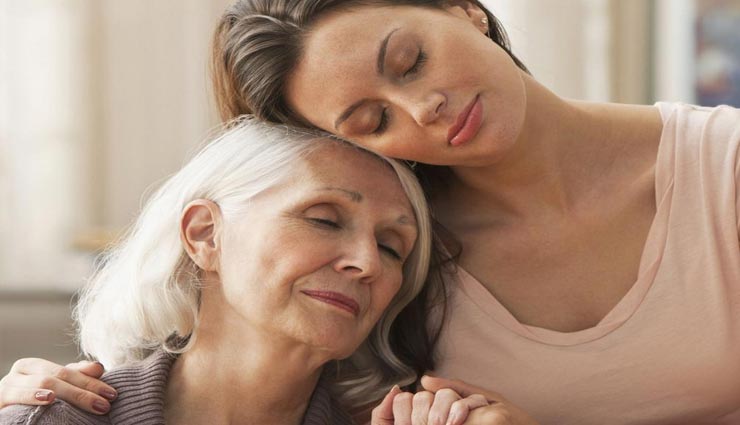 अपने मां के लिए रहते हैं फिक्रमंद, तो Premature Ovarian Failure के बारे में जानना बहुत जरूरी