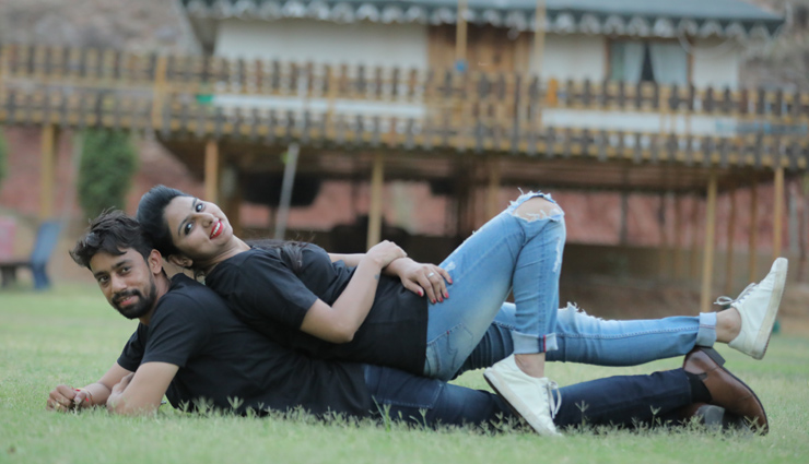 pre-wedding shoot,dresses for pre-wedding shoot,fashion tips for pre-wedding shoot,latest fashion trends,latest fashion tips