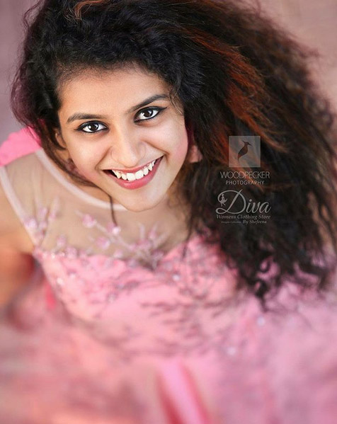 the wink girl,priya prakash,latest photoshoot of priya prakash,entertainment news