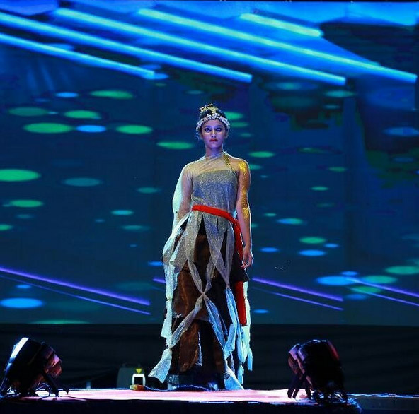 priya prakash varrier,hot pics of priya prakash varrier,latest internet sensation,entertainmnet news