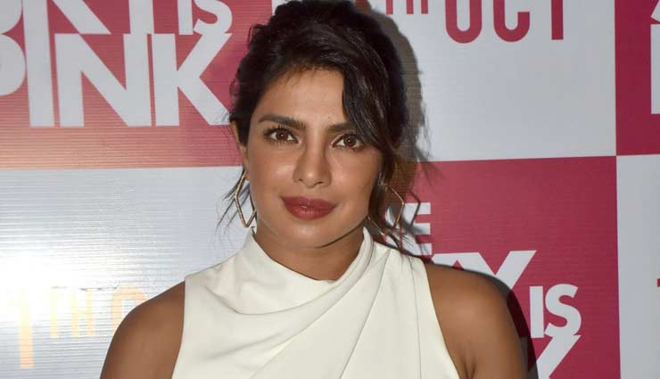 priyanka chopra,priyanka chopra as first female bond,entertainment news
