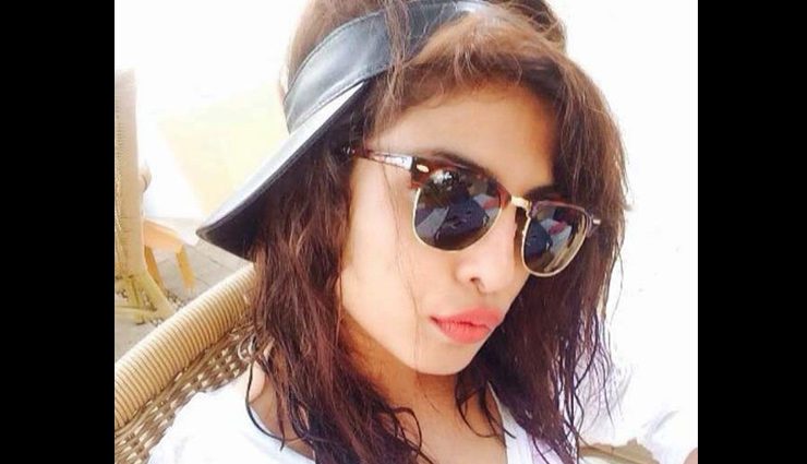 Kareena Kapoor Khan,deepika padukone,priyanka chopra,sunny leone,alia bhatt,sonam kapoor,sonakshi sinha,sonakshi sinha,bollywood pouts