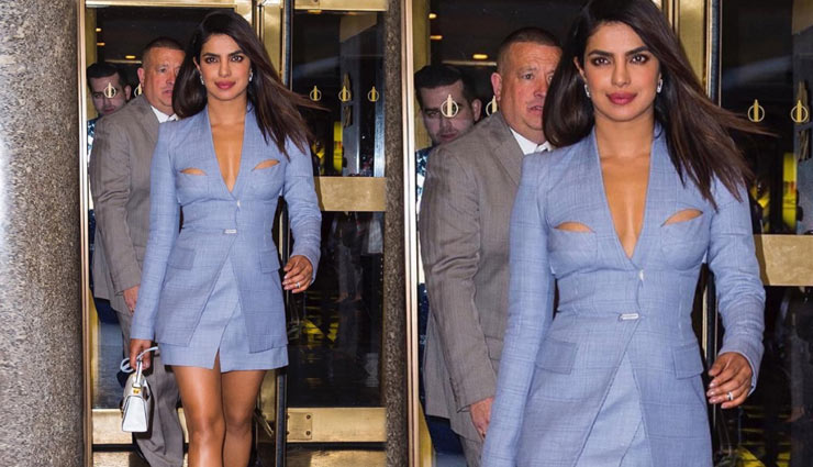 प्रमोशनल इवेंट के दौरन प्रियंका ने पहनी ऐसी ड्रेस, लोगो ने कहा - देसी गर्ल बनी विदेशी