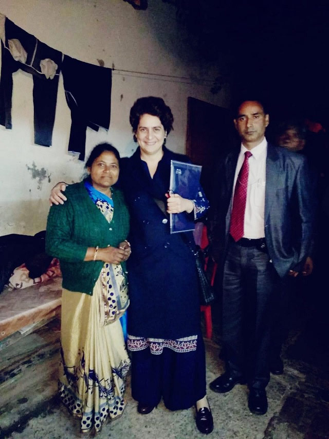 congress,priyanka gandhi,slum,delhi