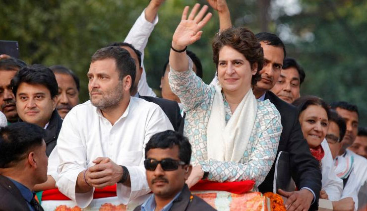 वाराणसी में आज प्रियंका गांधी का रोड शो, देवरिया में करेंगी जनसभा