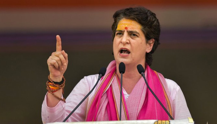 प्रियंका गांधी का बड़ा एलान, UP चुनाव में 40% टिकट महिलाओं को देगी कांग्रेस
