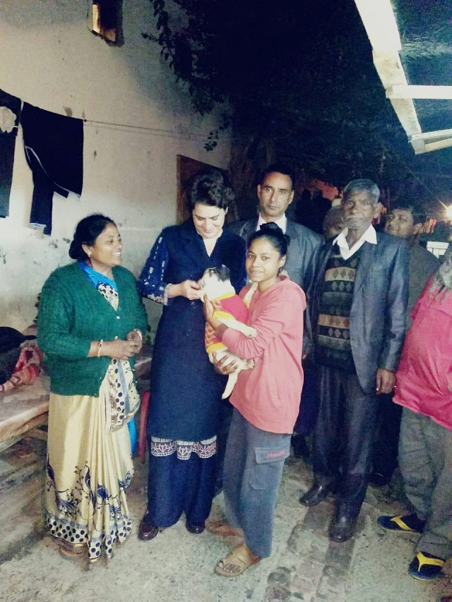 congress,priyanka gandhi,slum,delhi