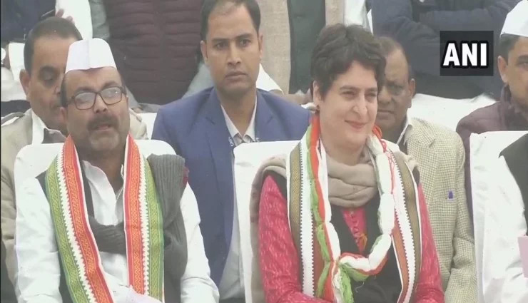 यूपी: CAA-NRC के बहाने प्रियंका गांधी ने  SP-BSP पर साधा निशान, कहा- वो डर रहे हैं, हमें अकेले लड़ना है 