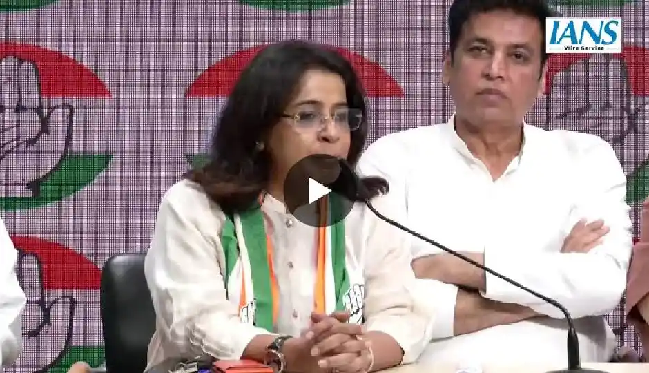 AAP की मुख्य प्रवक्ता प्रियंका कक्कड़ कांग्रेस में शामिल, पार्टी छोड़ने की वजह भी बताई