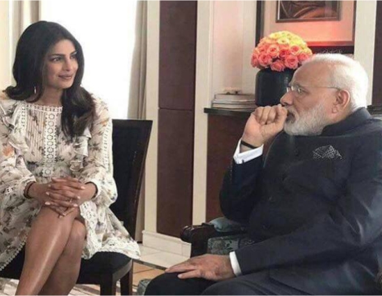 प्रियंका की ड्रेस पर सवाल उठाना कितना जायज़