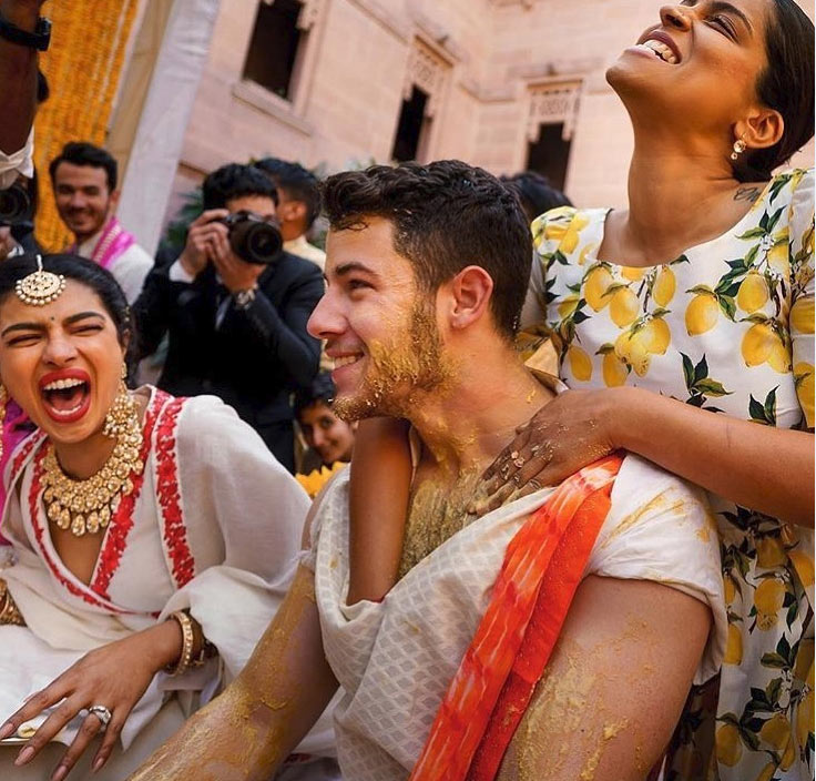 कुछ इस तरह लगी थी प्रियंका के 'निक' को हल्दी, देखे तस्वीरे priyanka chopra,nick jonas,haldi ceremony,haldi ceremony photos