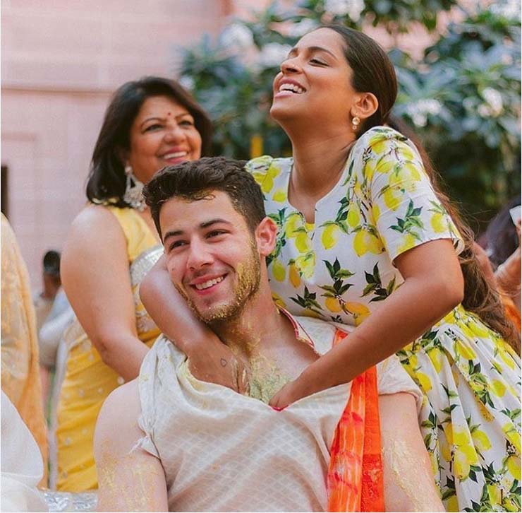 कुछ इस तरह लगी थी प्रियंका के 'निक' को हल्दी, देखे तस्वीरे priyanka chopra,nick jonas,haldi ceremony,haldi ceremony photos