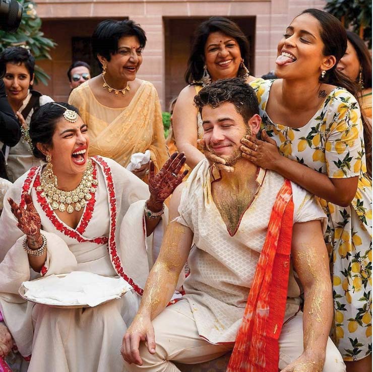 कुछ इस तरह लगी थी प्रियंका के 'निक' को हल्दी, देखे तस्वीरे priyanka chopra,nick jonas,haldi ceremony,haldi ceremony photos