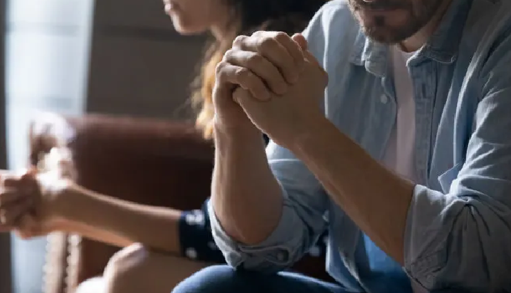 long-distance relationship challenges,problems in ldrs (long-distance relationships),common issues in long-distance relationships,overcoming distance in relationships,coping with ldr difficulties,challenges of maintaining long-distance love,communication problems in long-distance relationships,trust issues in ldrs,handling loneliness in long-distance relationships,emotional challenges in long-distance love