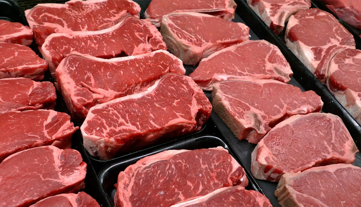 cancer-causing foods,foods linked to deadly cancer,cancer risk from certain foods,avoiding carcinogenic foods,disease-causing foods to be aware of,foods associated with deadly cancers,health risks of specific foods,dietary factors and cancer,preventing cancer through diet,choosing cancer-safe food options,डिब्बाबंद टमाटर,प्रोसेस्ड मीट,माइक्रोवेव पॉपकॉर्न,नॉन ऑर्गेनिक फल,कैंसर के लक्षण