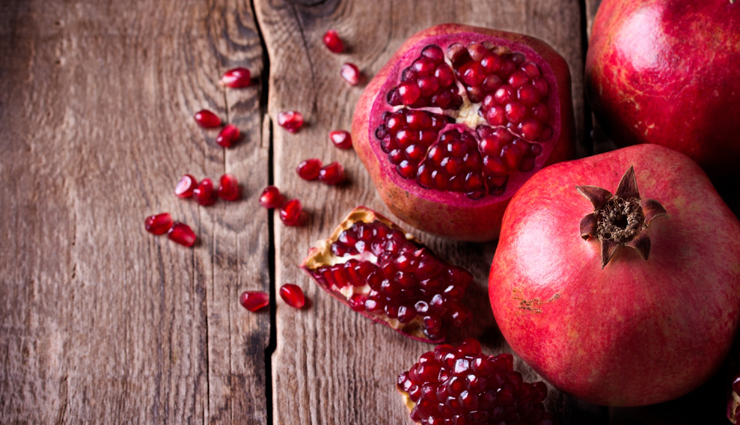 pomegranate face packs,skin care tips,beauty tips,home made face packs,fack pack for glowing skin